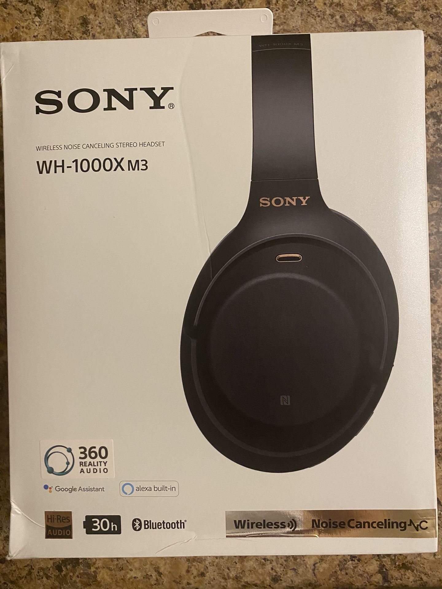 Sony WH-1000X M3 - BRAND NEW OPEN BOX