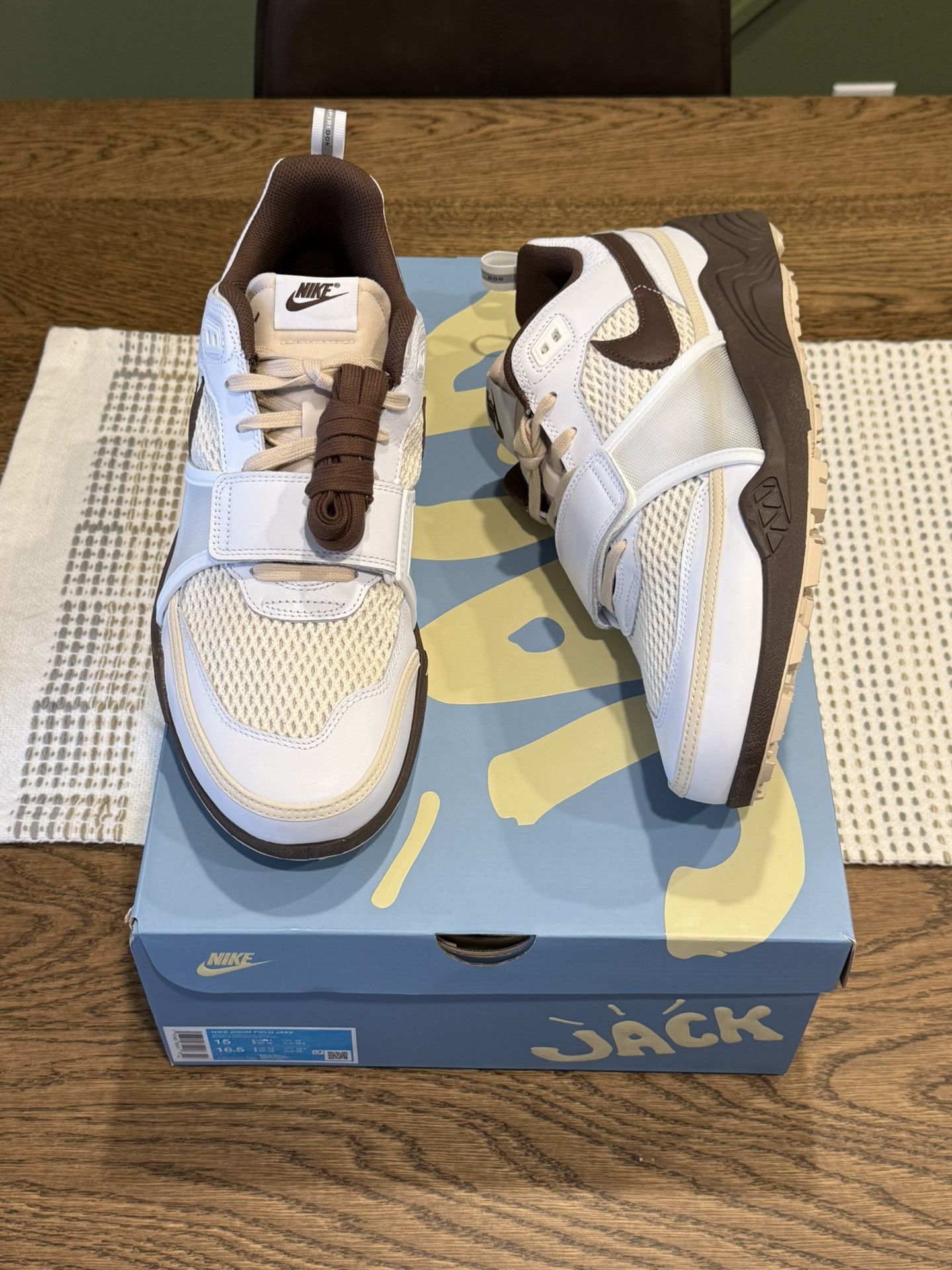 Nike Zoom Field Jaxx Travis Scott Light Chocolate Size 15