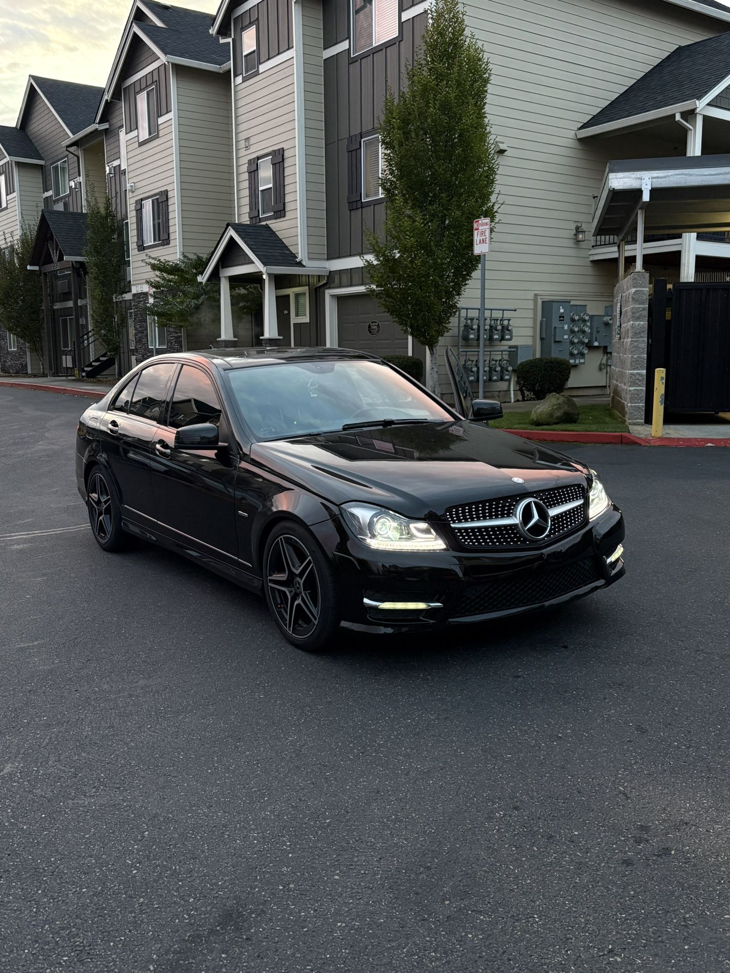 2014 Mercedes-Benz C-Class