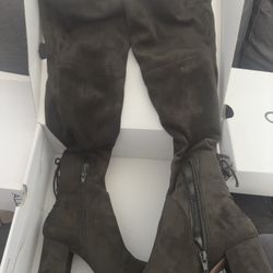 Woman’s Boots/Platform Wedge Sandals 7.5 