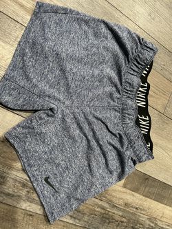 Women’s Nike Shorts Size Small