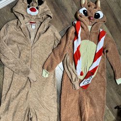 2 Pijamas Reindeer And Rudolph $15 Both