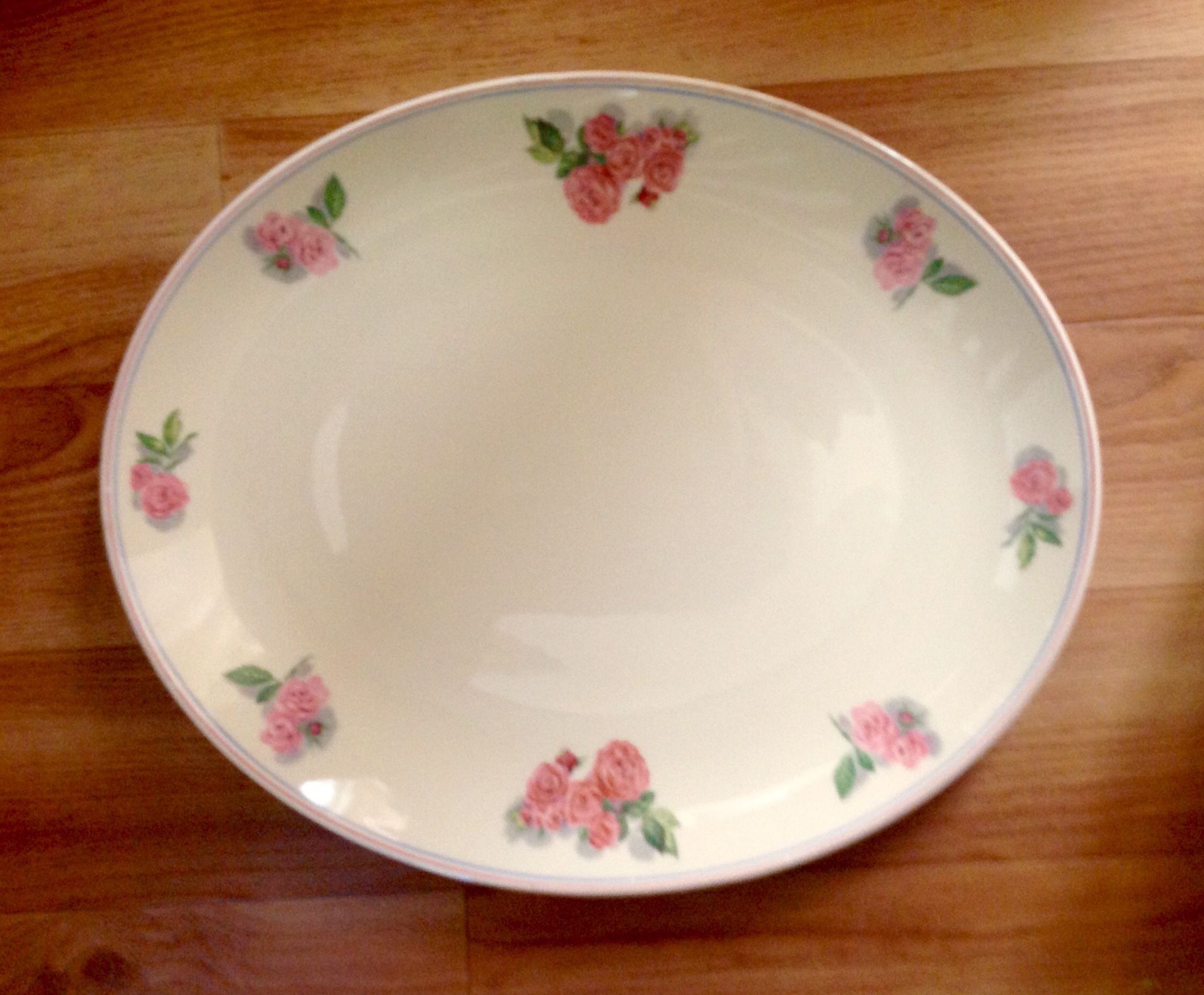 Vintage 1930s-‘40s Cavitt-Shaw W.S. George "Rosita" Platter 189A