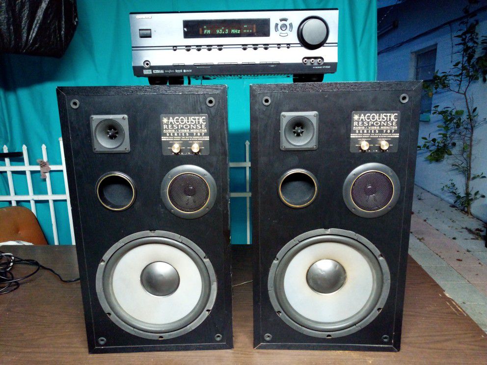 Speakers and amplifier
