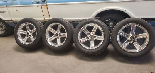 2004 ford lightning wheels
