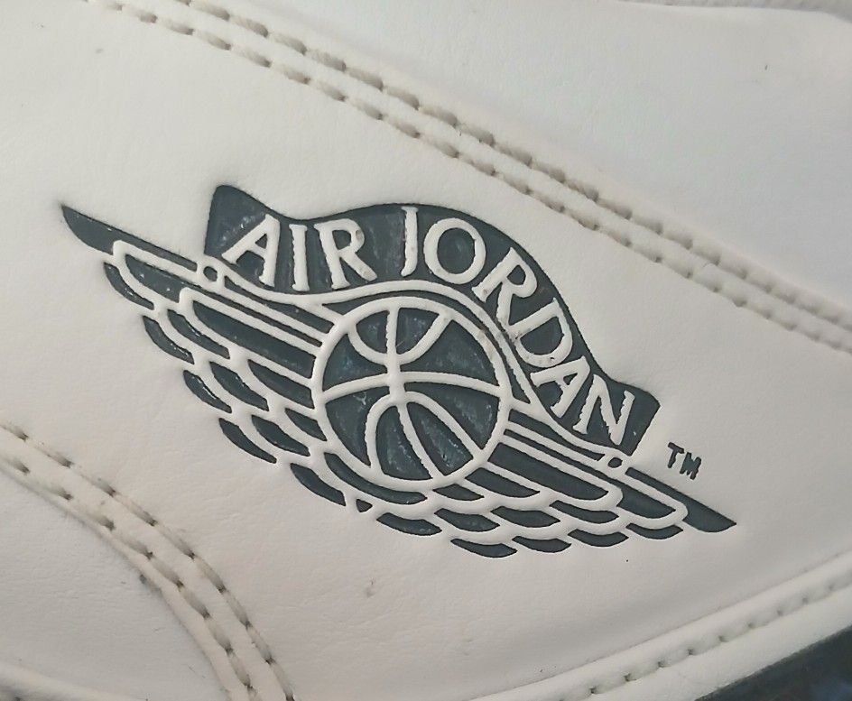 Air Jordan Cleats Size 8