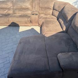 6 piece sectional with electric recliners