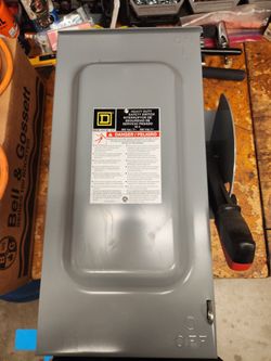 Breaker box