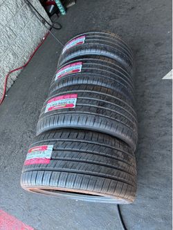 4 New tire Stagger set 275 35 19 & 255/35/19 Landspider brand