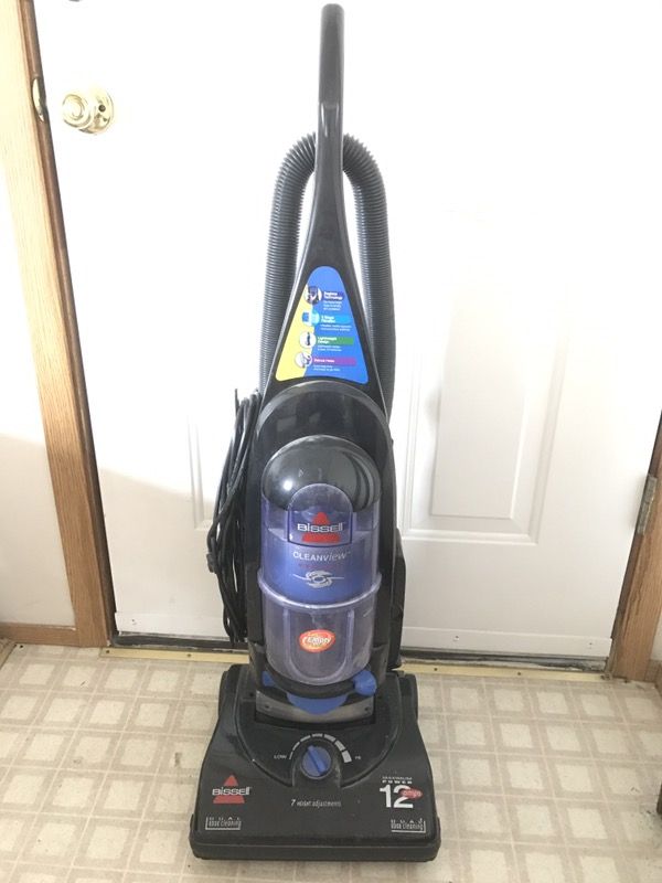 Bissell 3590 Vacuum Cleaner