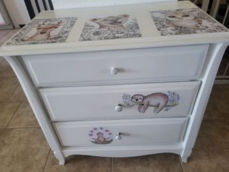Dresser