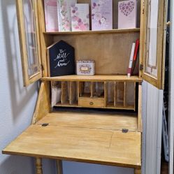 Antique Writing Desk With Hutch