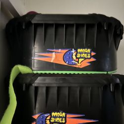 Moon Shoes 