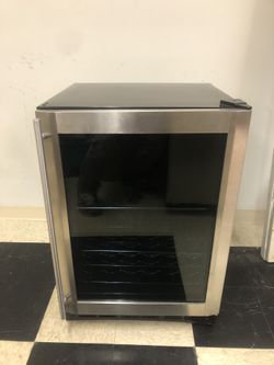 Vissani Wine & Beverage Refrigerator