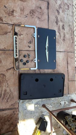 Chrysler Pacifica License Plate Fram And Plate 