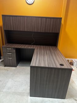 Executive U