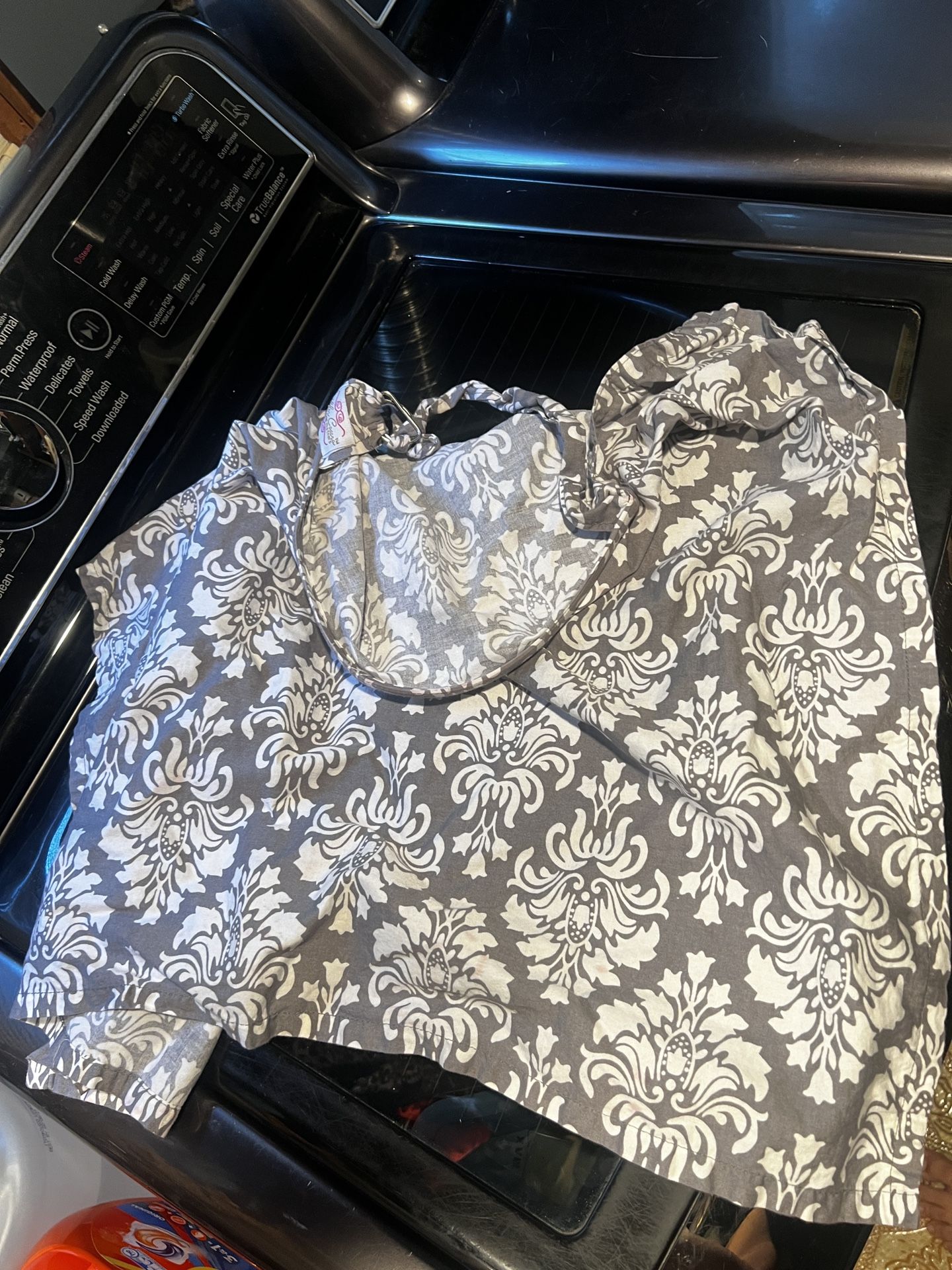 Breast Feeding Privacy Cover 