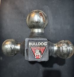 Tri-Ball Hitch And Lock