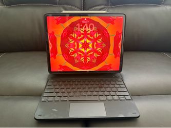 ✨ iPad Pro 12.9” (4th Gen) — Creativity Starter Pack! ✨