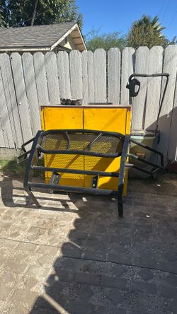 Bull bars for truck
