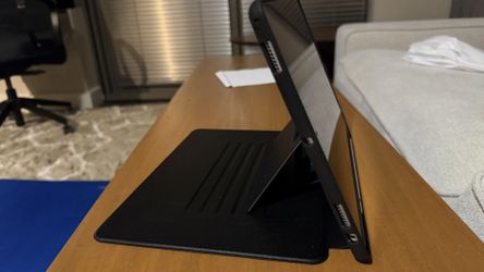 iPad pro like new condition 