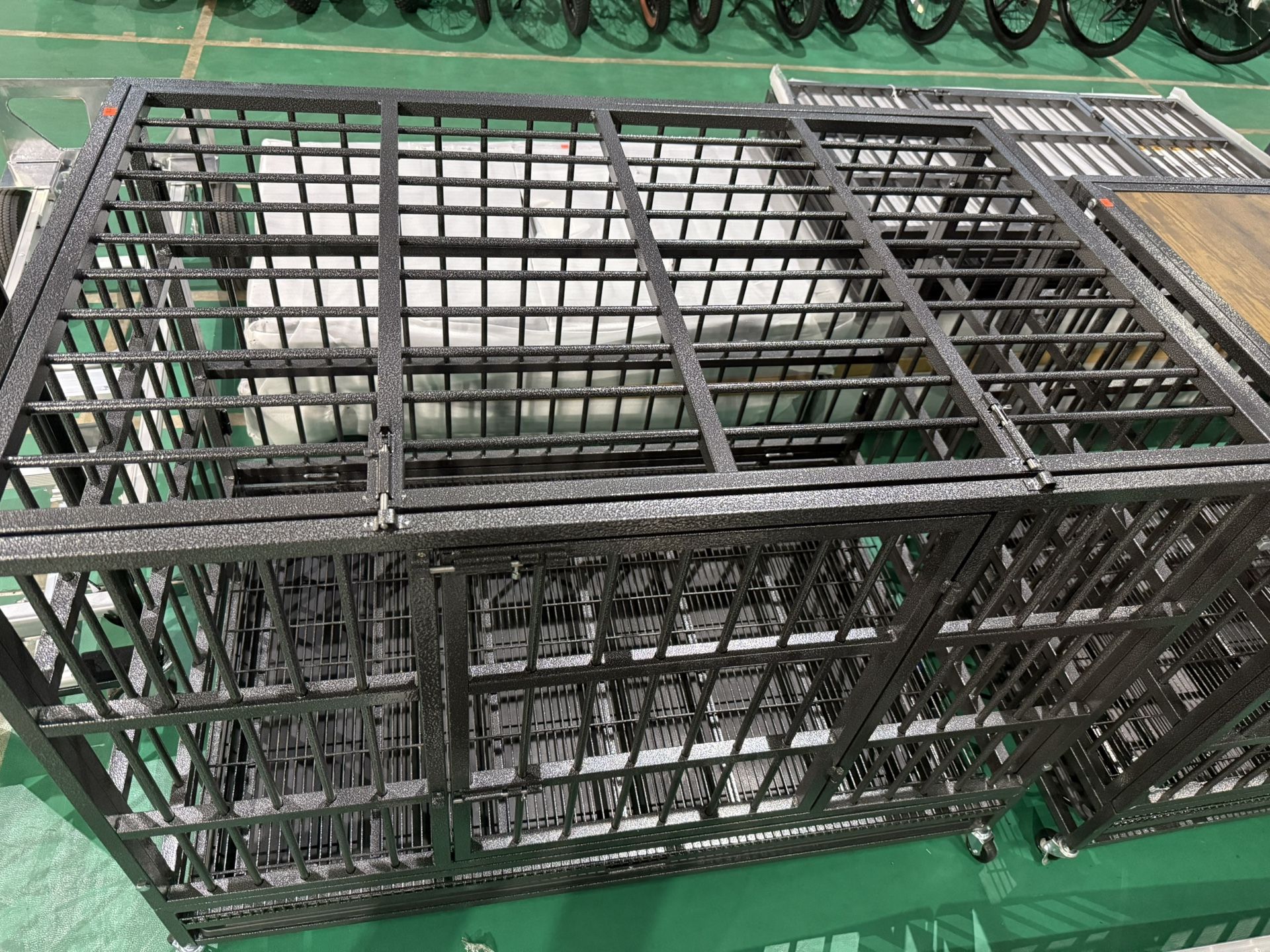 Heavy Duty Dog Crates 47 Inches