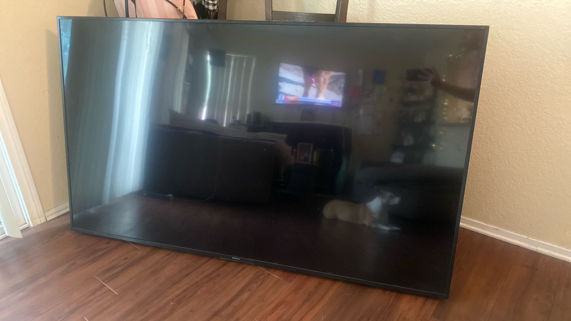 70” Sony Smart Tv