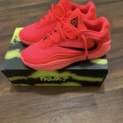 Nike Greek Freak 7 Size 14