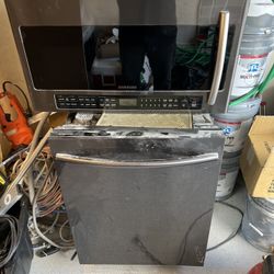 Samsung Dishwasher And Microwave 