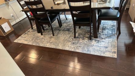 Area rug