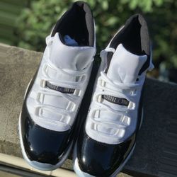 Jordan 11 Concord 52