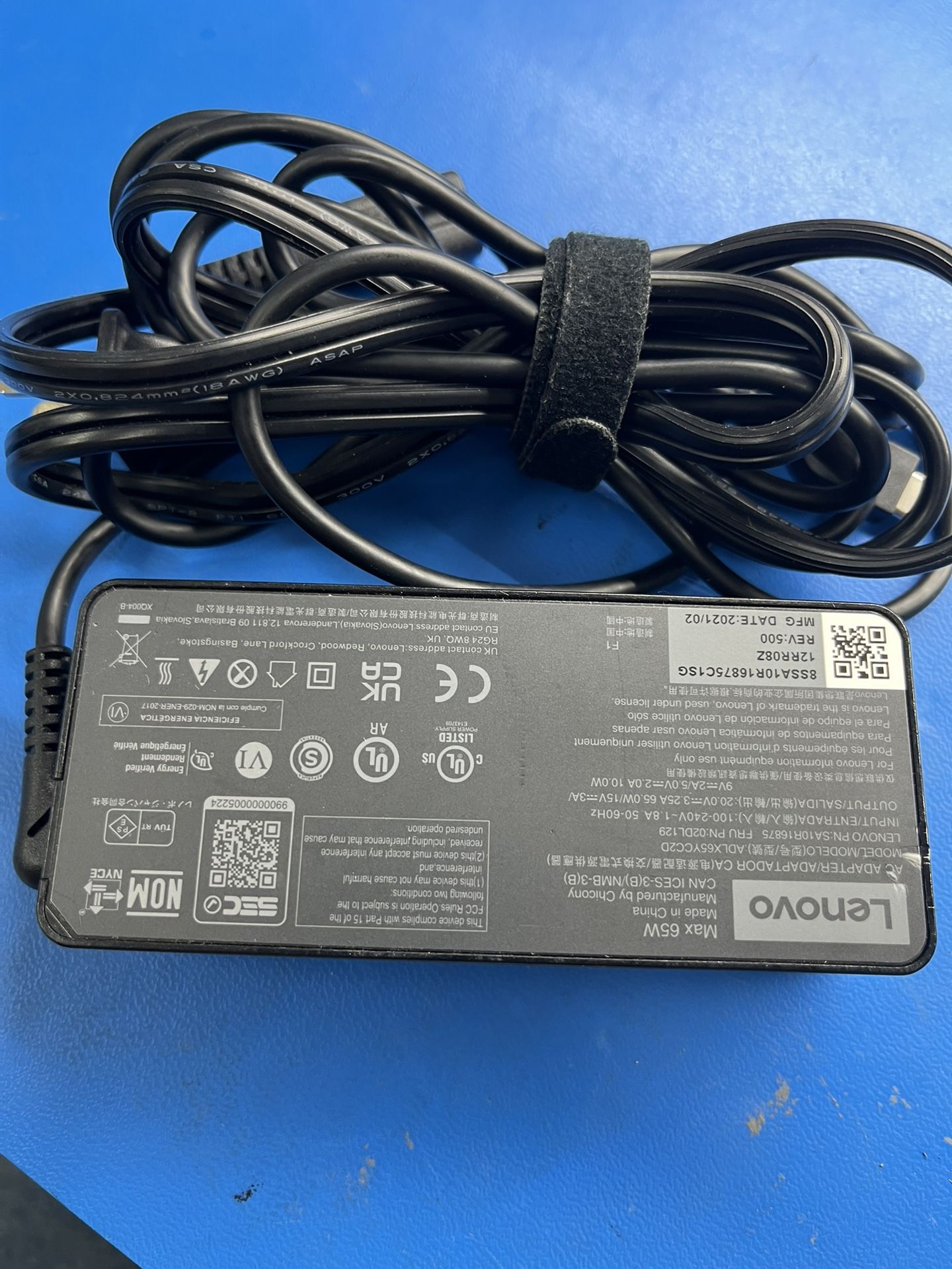 Lenovo 65W AC Power Adapter