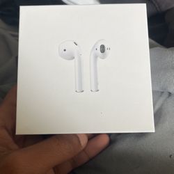 AirPods