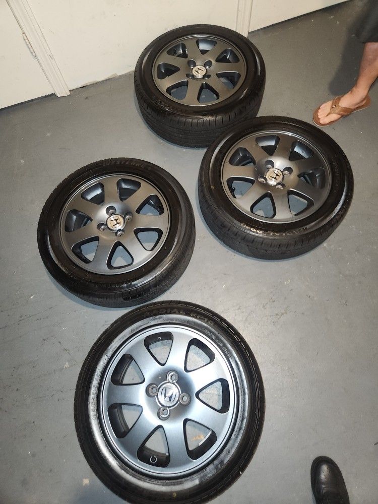 99-00 Honda Civic Si Oem Rim