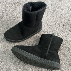 Girls Boots