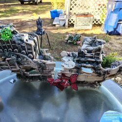 Broken Pirate Ship For Aquariums