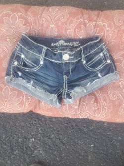 Almost Famous Girls/Womens Shorts Size 1