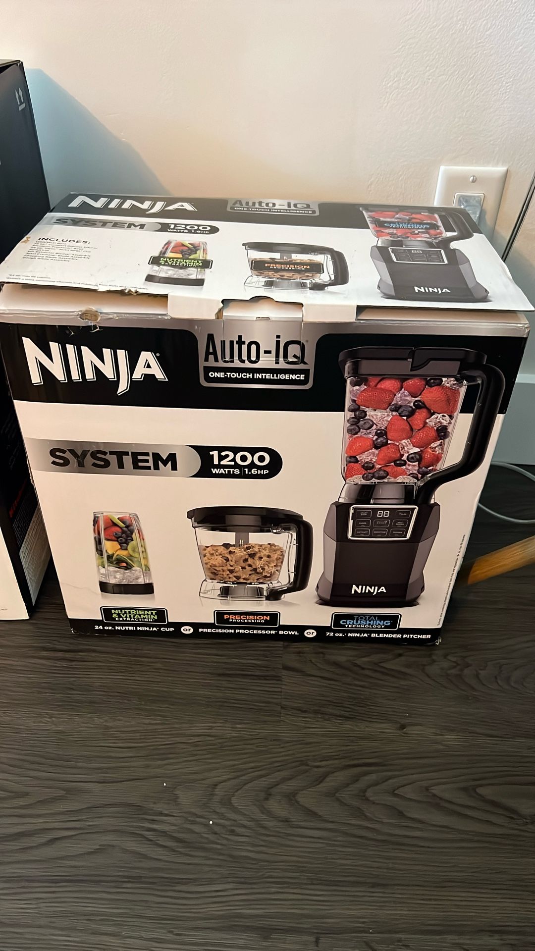 Nina Blender
