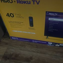 Brand New 40inch Roku ( With Box And Remote ) 