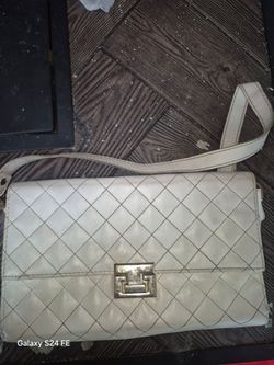 White fauxe leather purse