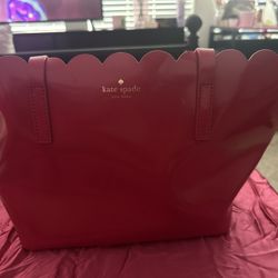 Kate Spade Lily Avenue Patent Carrigan Scallop Large Tote Punch Pink Patent