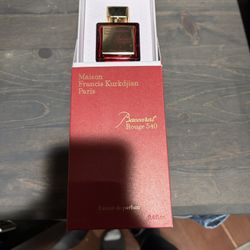 ✨ Maison Francis Kurkdjian Baccarat Rouge 540 Extrait de Parfum ✨