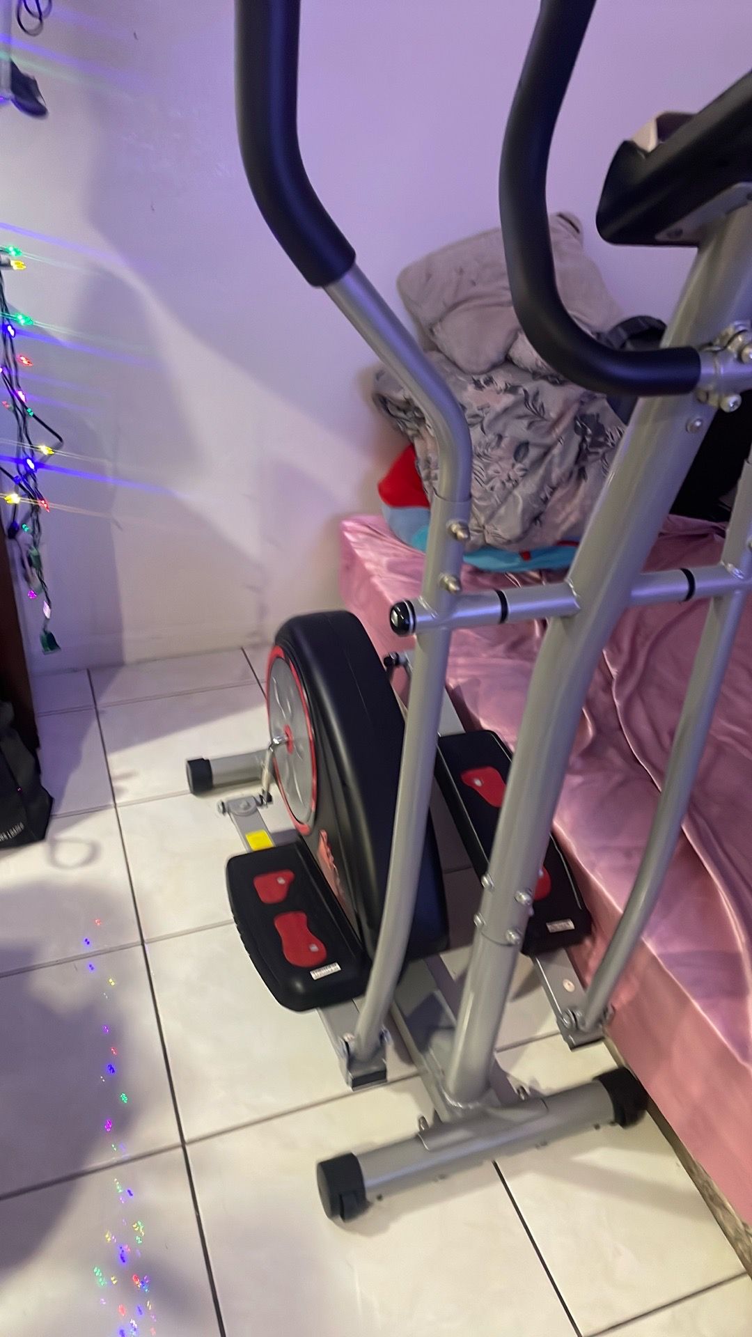 Compact Elliptical Machine