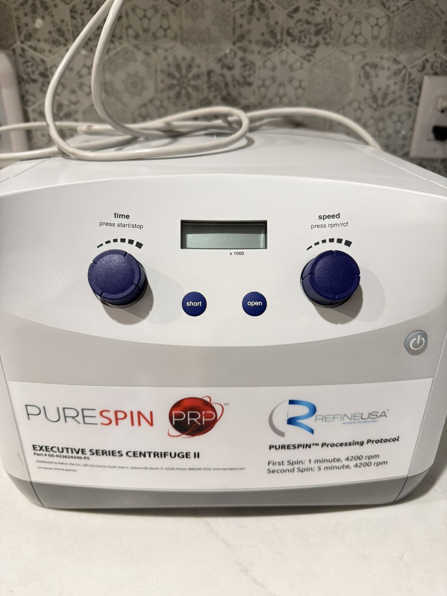 Emycte Refine purespin PRP executive series centrifuge ll
