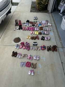 NB-11C Girl Shoes