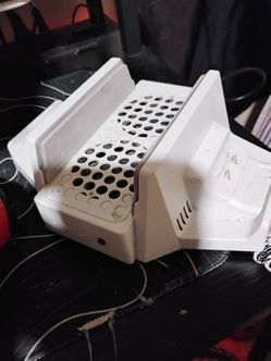Xbox control and headphones on the battery port for the battery charging board