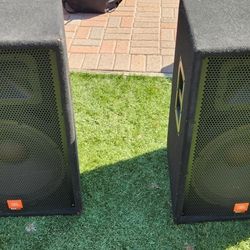 2 JBL Sound Factor Speakers