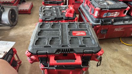 Milwaukee packout