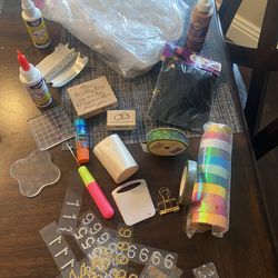 Crafts colored tape feathers