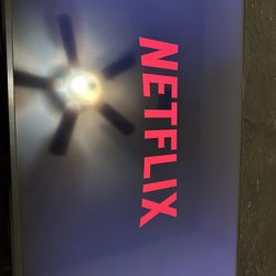 Samsung Smart Tv 43 Inch With Tv Mount 